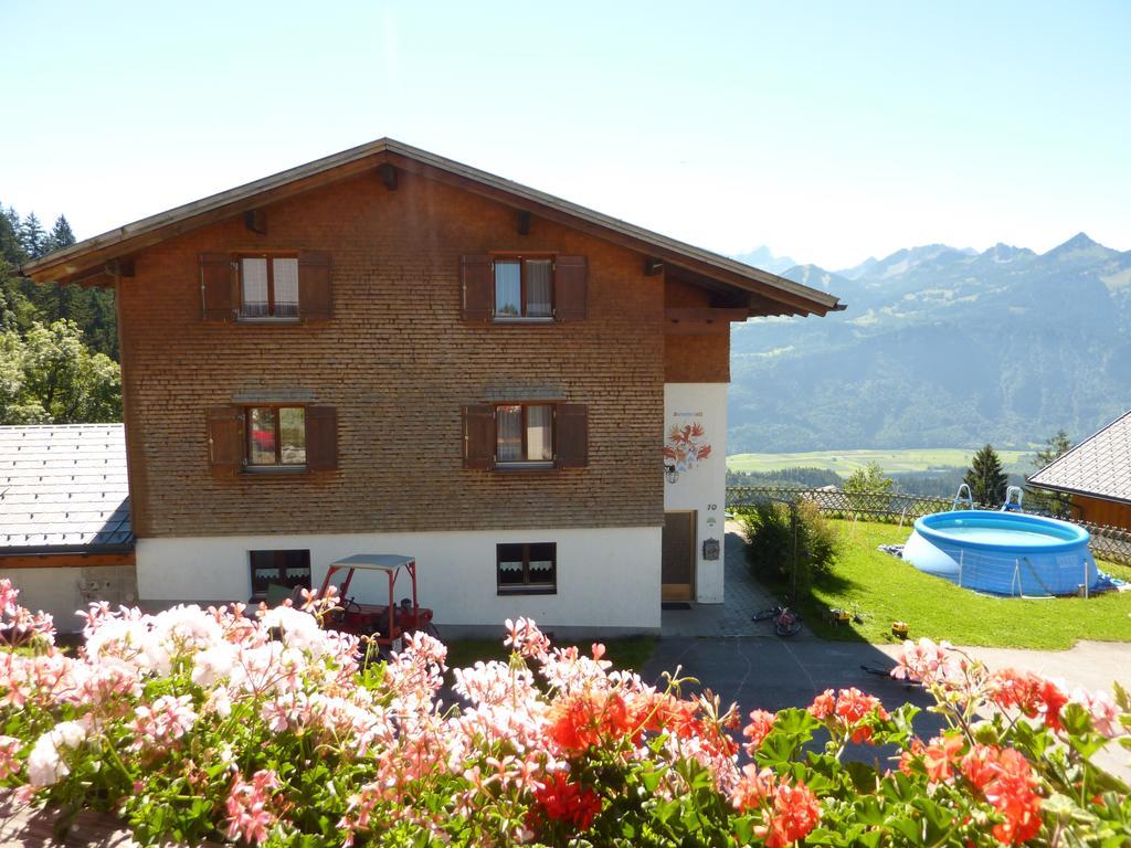 Berghof Burtscher Ludesch Экстерьер фото